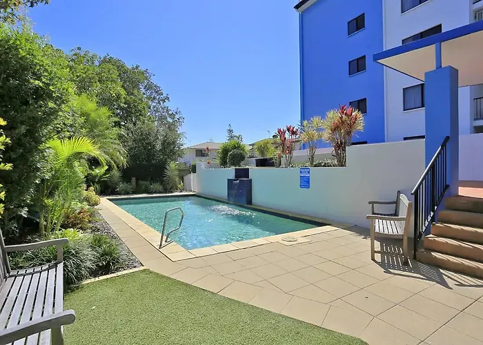 Ocean Breeze @ Coral Sands